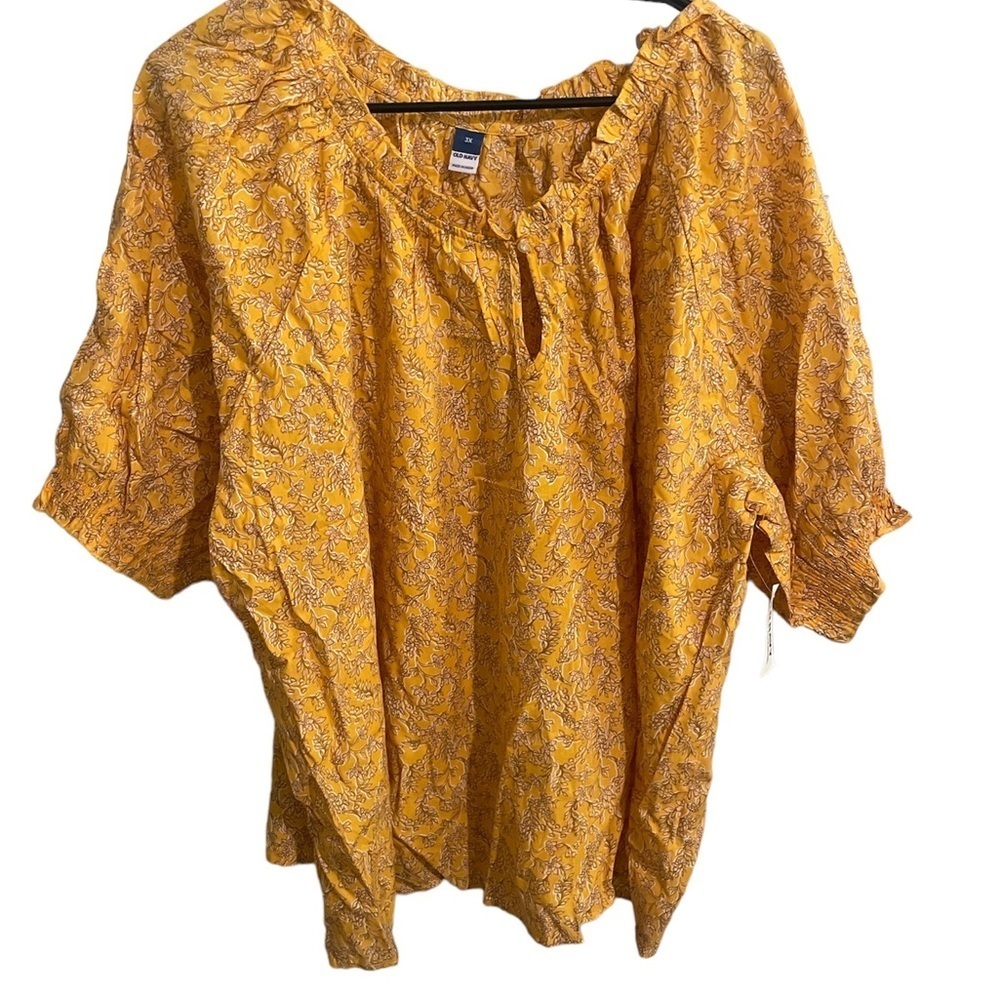 NWT Old navy floral print shirt/blouse